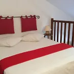 Bed & Breakfast Chambres D'hotes Les Templiers Rugney