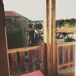 Chambres D'hotes Les Templiers Bed & Breakfast Rugney