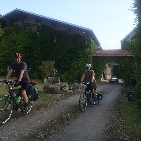 Chambres D'hotes Les Templiers