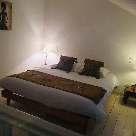Chambres D'hotes Les Templiers Bed and breakfast