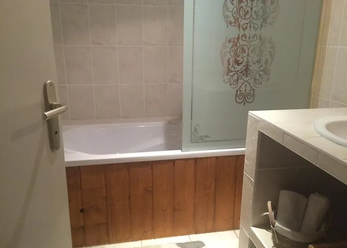 Chambres D'hotes Les Templiers * Rugney