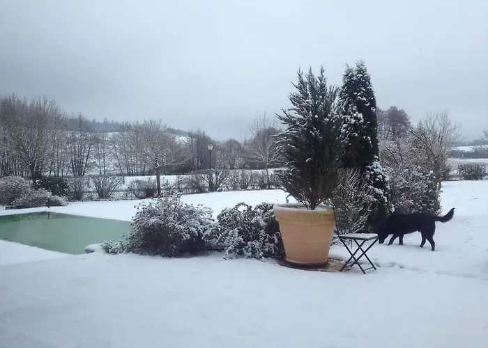 Chambres D'hotes Les Templiers Bed & Breakfast